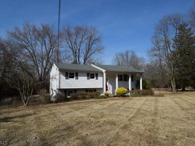 247 Lyons Rd, Basking Ridge, NJ, 07920