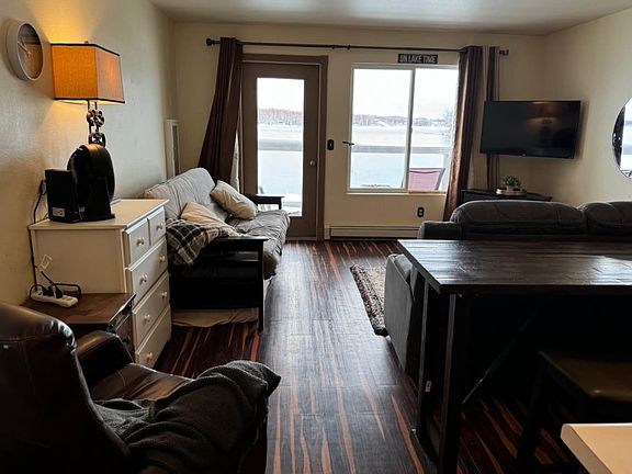 4th image of 3500 S Peninsula Dr #204