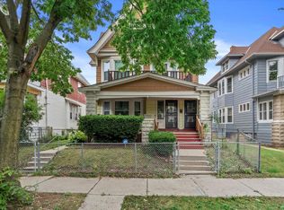 2413 N 40th St, Milwaukee, WI 53210