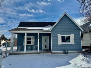317 E 10th St, Cheyenne, WY 82007