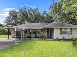 231 Boston Ave, Nederland, TX 77627