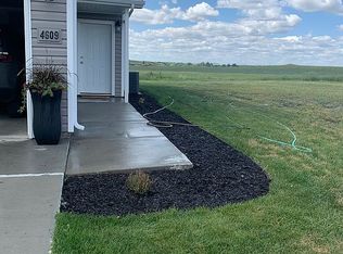 4609 47th Ave NW, Mandan, ND 58554