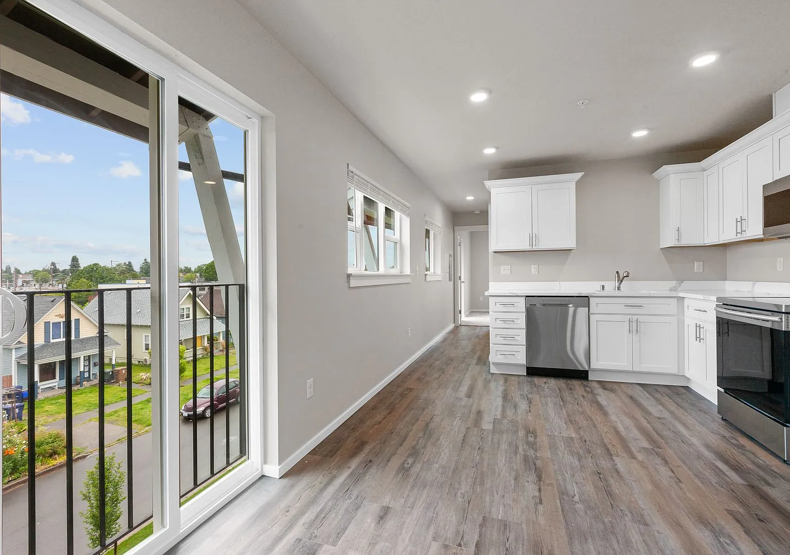 Yakima Apartments — Photo 2