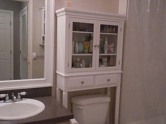 4th image of 398 Cambridge Dr