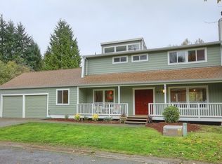 920 147th Ln NE, Bellevue, WA 98007