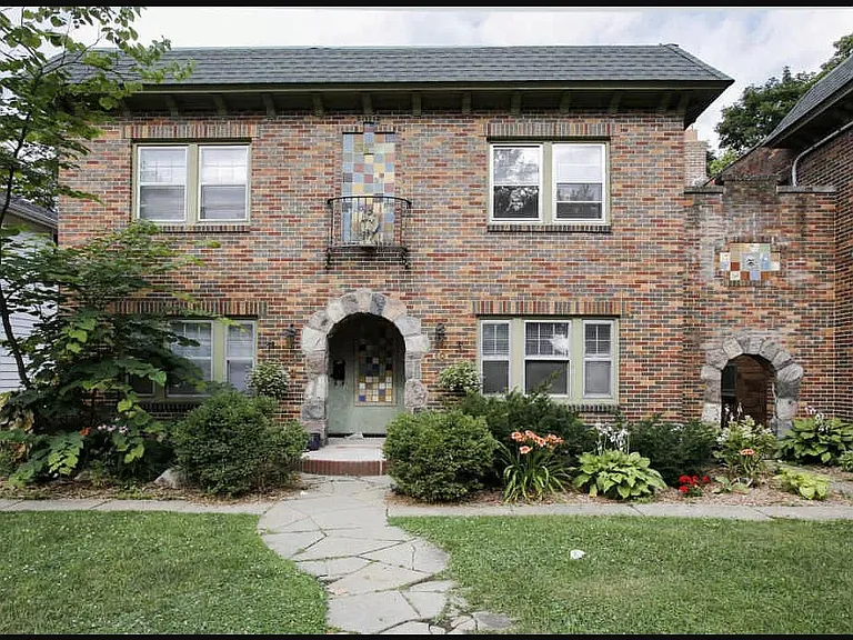 14-20 Beckman Ave S #18 — Photo 1