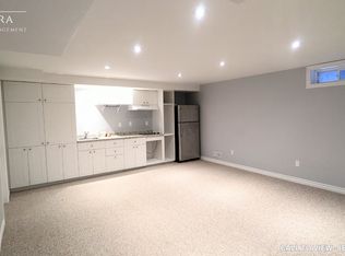4 Bradford St #2, Bradford West Gwillimbury, ON