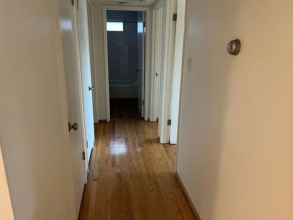 4th image of 2634 Aragon Way