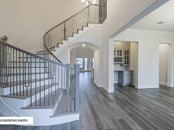 3rd image of 30510 S Creek Way