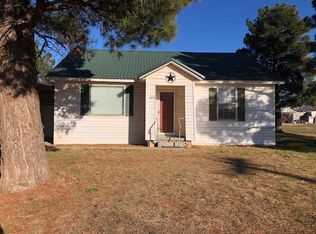 405 Oak St, Roscoe, TX 79545