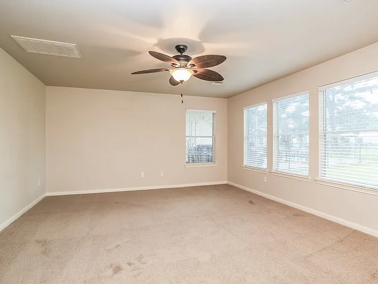 14819 Olde Manor Ln — Photo 4