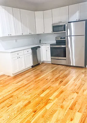 Rented by Halstead Real Estate | media 4