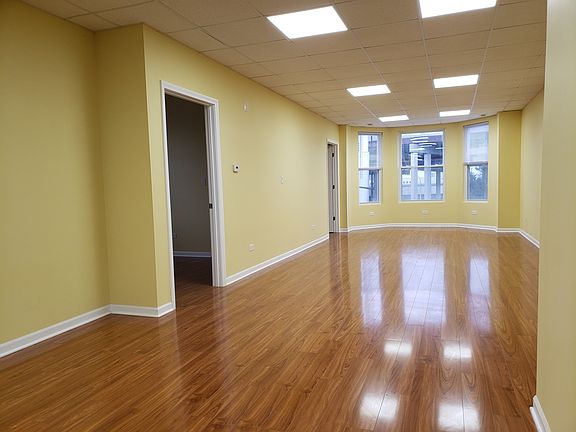 3rd image of 3133 S Archer Ave #2
