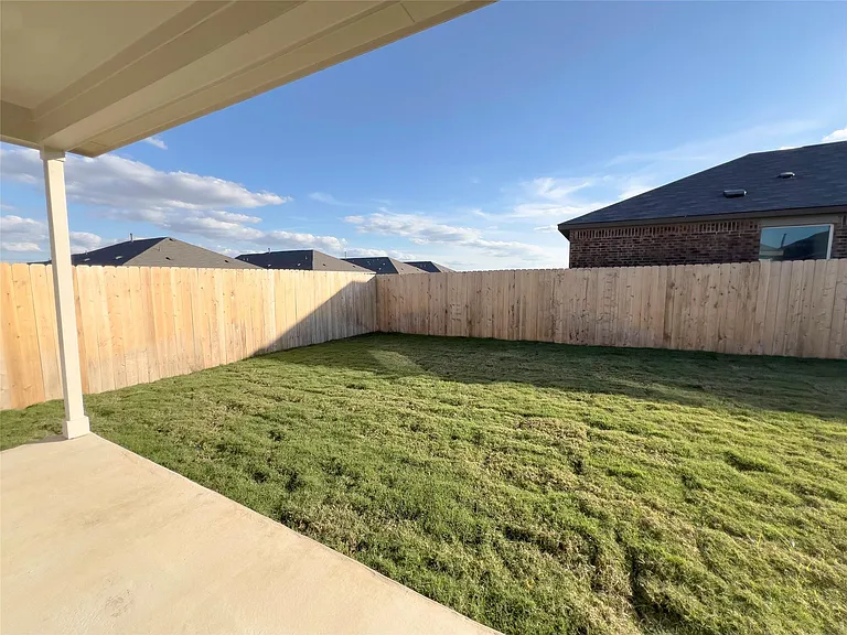603 Waterway Ave — Photo 16