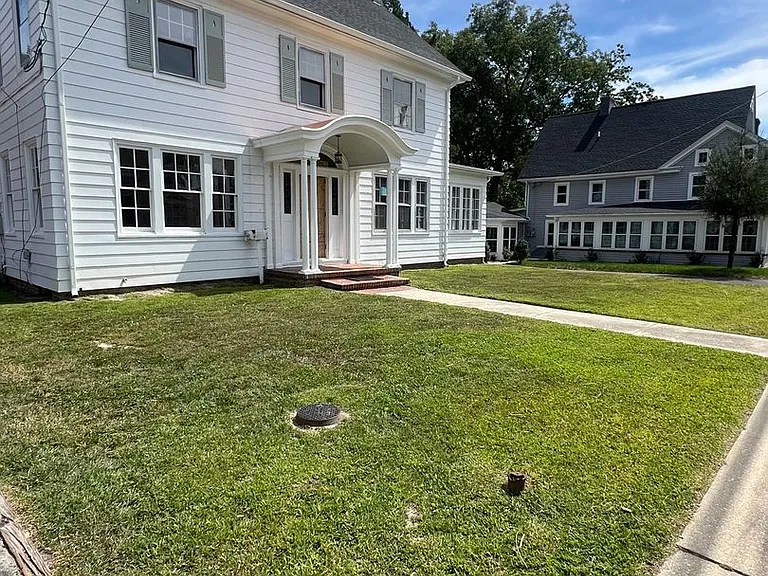 321 Union St — Photo 1