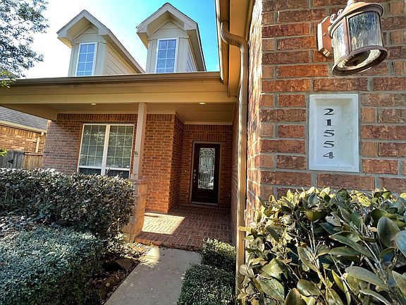 2nd image of 21554 Hawkspur Ridge St