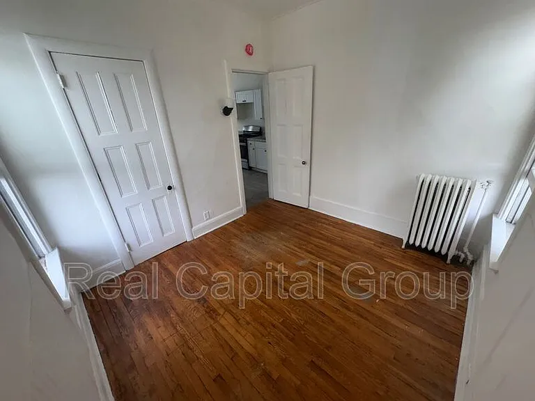 130 5th Ave #2R — Photo 11