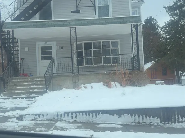 86 Elm St #3, Oneonta, NY 13820