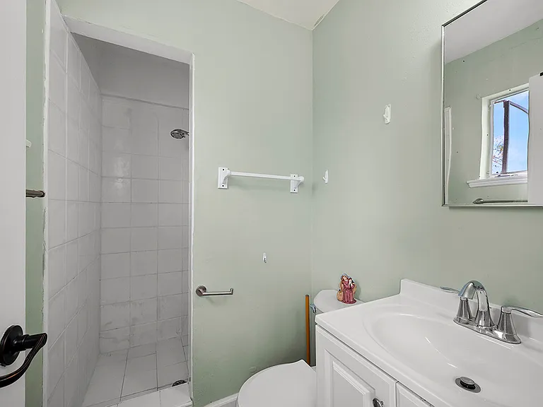 3641 Martha St — Photo 17