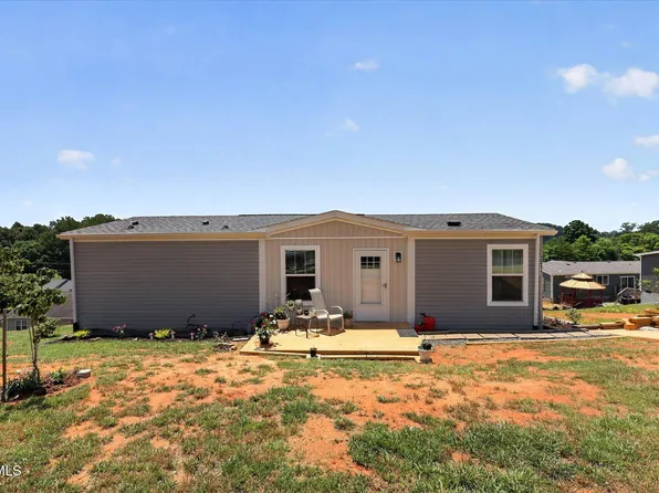 2311 Serenity Ct, Kingsport, TN 37665
