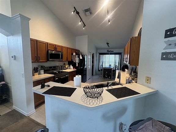 5th image of 4612 FALCON AVENUE