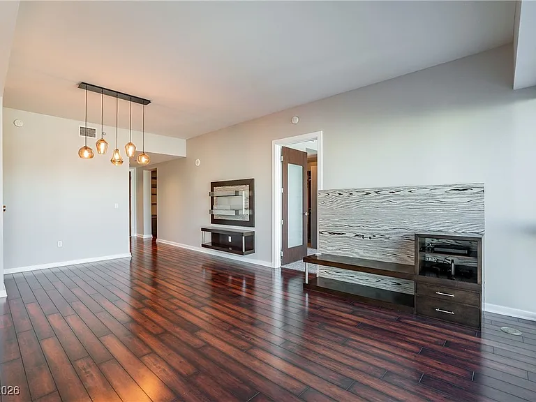 4471 Dean Martin Dr #1008 — Photo 7
