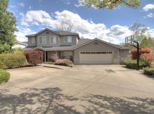 2778 Kerrisdale Ridge Dr, Medford, OR 97504