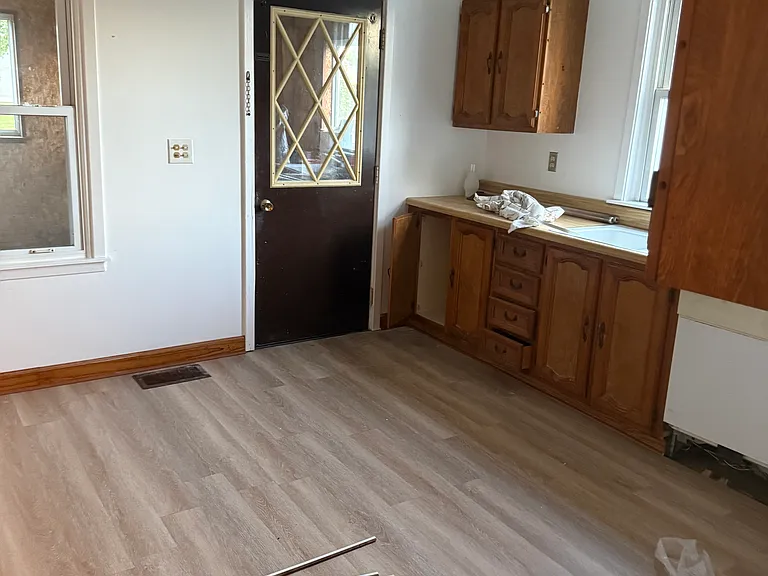 122 Church St — Photo 5
