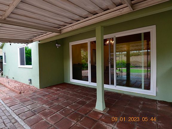 5th image of 7044 Whitaker Ave