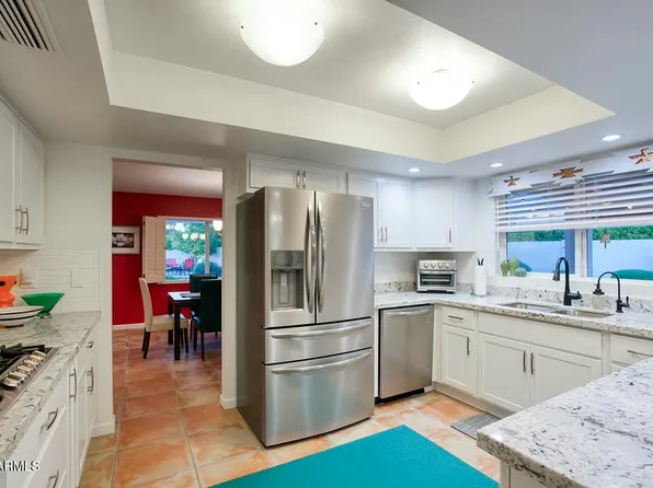 20 E TAM OSHANTER Drive, Phoenix, AZ 85022