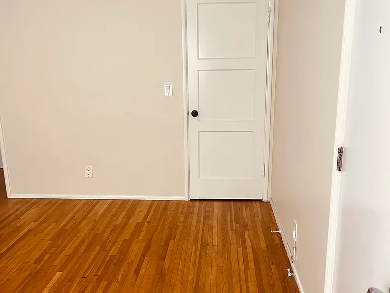 33 Granada Ave #D — Photo 4
