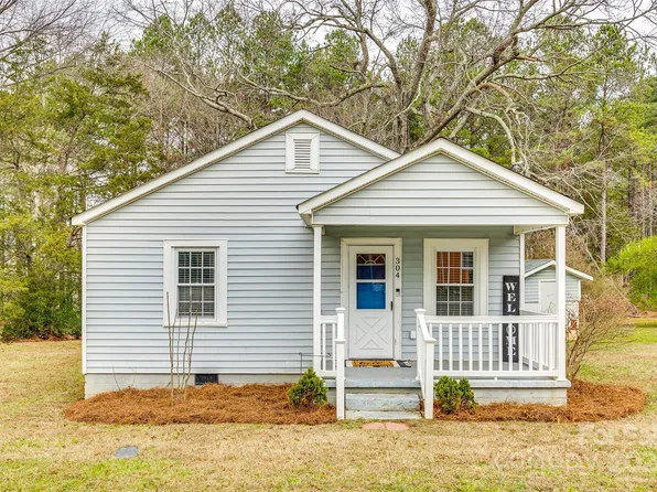 304 Durham Rd, Stanley, NC 28164