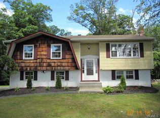 169 Pine Grove Rd, Middletown, NY 10940