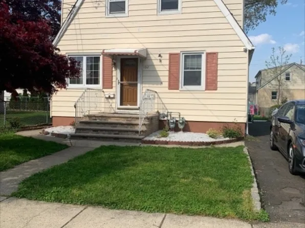 132 Katherine Ave, Clifton City, NJ 07012