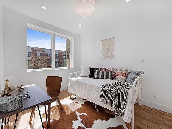 4th image of 294 Quincy St #4F