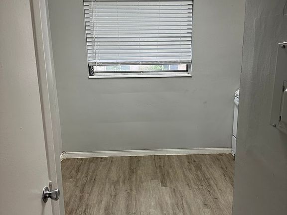 3rd image of 865 5th Ave N APT 12