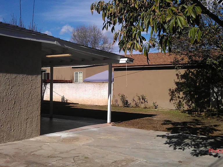 7618 Vicki Dr — Photo 2