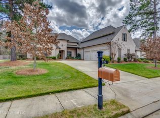 224 S Woodcreek Rd, Madison, MS 39110