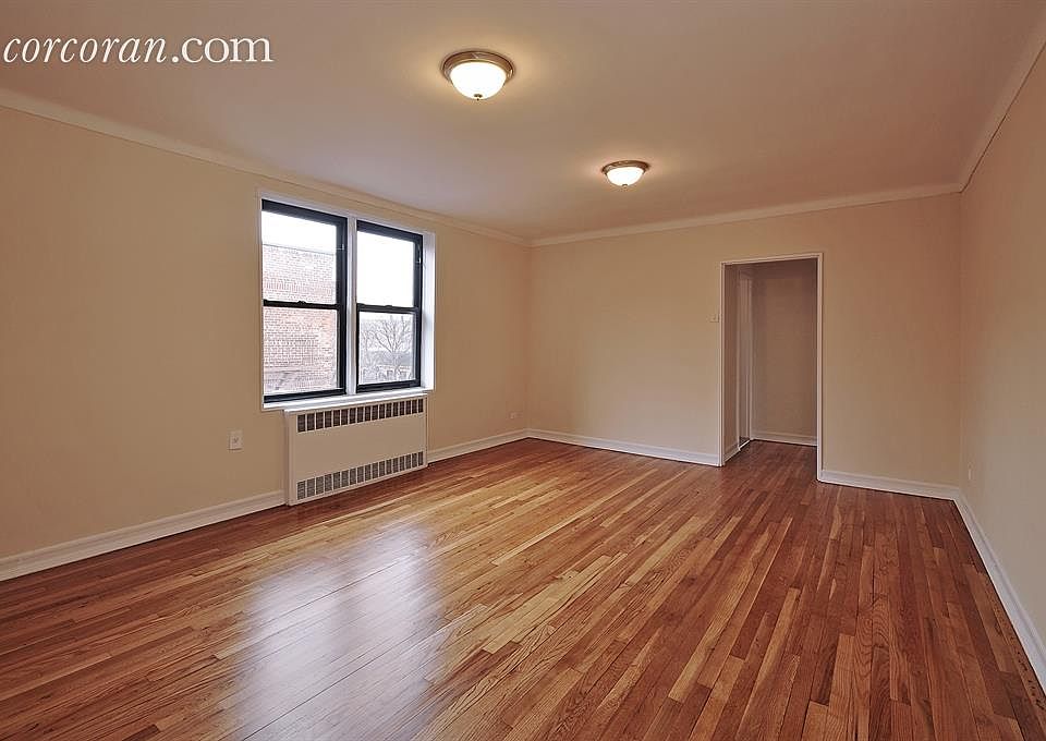 1st image of 14407 Sanford Ave APT 5G