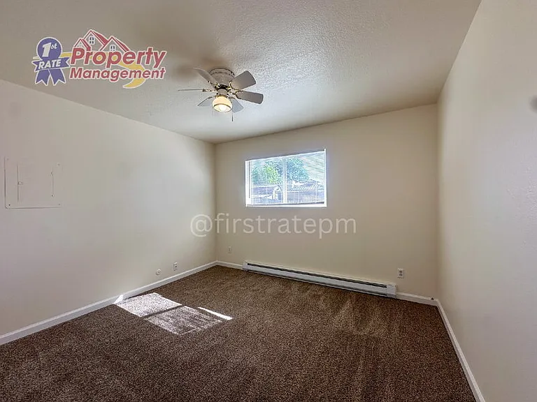 1824 N Crestmont Dr — Photo 13