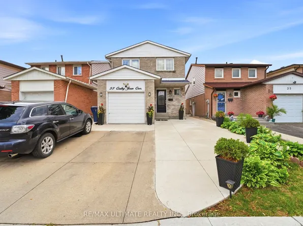 37 Cathy Jean Cres, Toronto, ON M9V 4T2