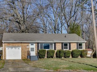 610 Cromer Ct, Hampton, VA 23661