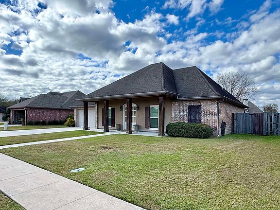 5th image of 606 Point Pleasant Dr