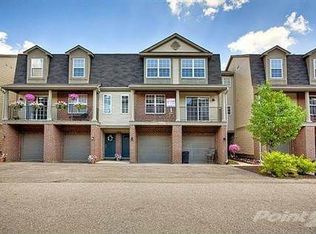 590 Napa Valley Dr #1, Milford, MI 48381