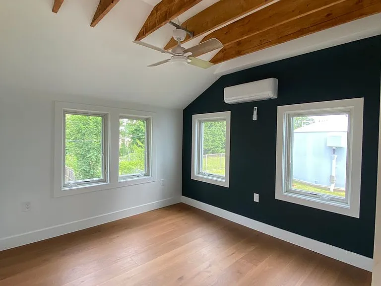 631 N Monroe St — Photo 11