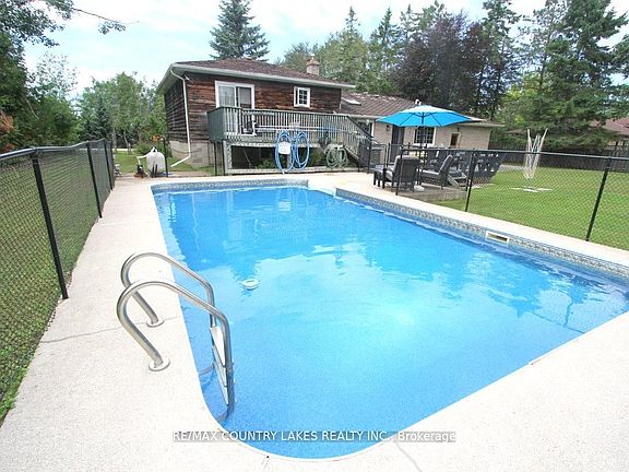 5th image of 25725 Maple Beach Rd