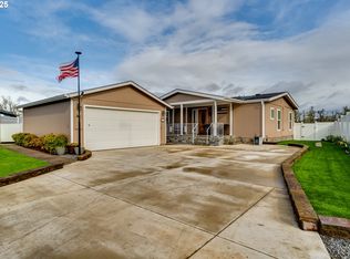 85700 Manchester Ln, Eugene, OR 97405