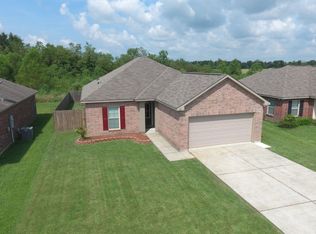 111 Sunny Oak Trl, Carencro, LA 70520
