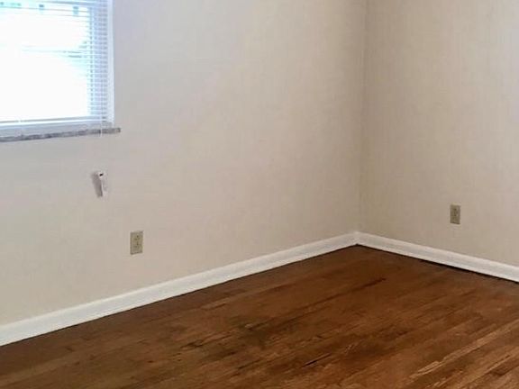 5th image of 2438 E Kelly St APT 35C