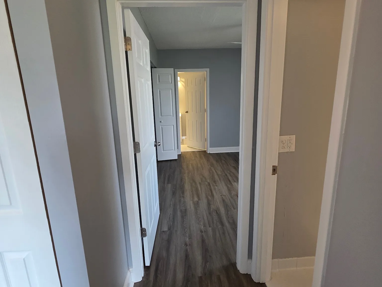 619 King Street - 1 — Photo 4